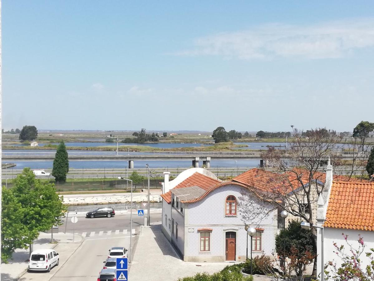 Отель Aveiro House Экстерьер фото