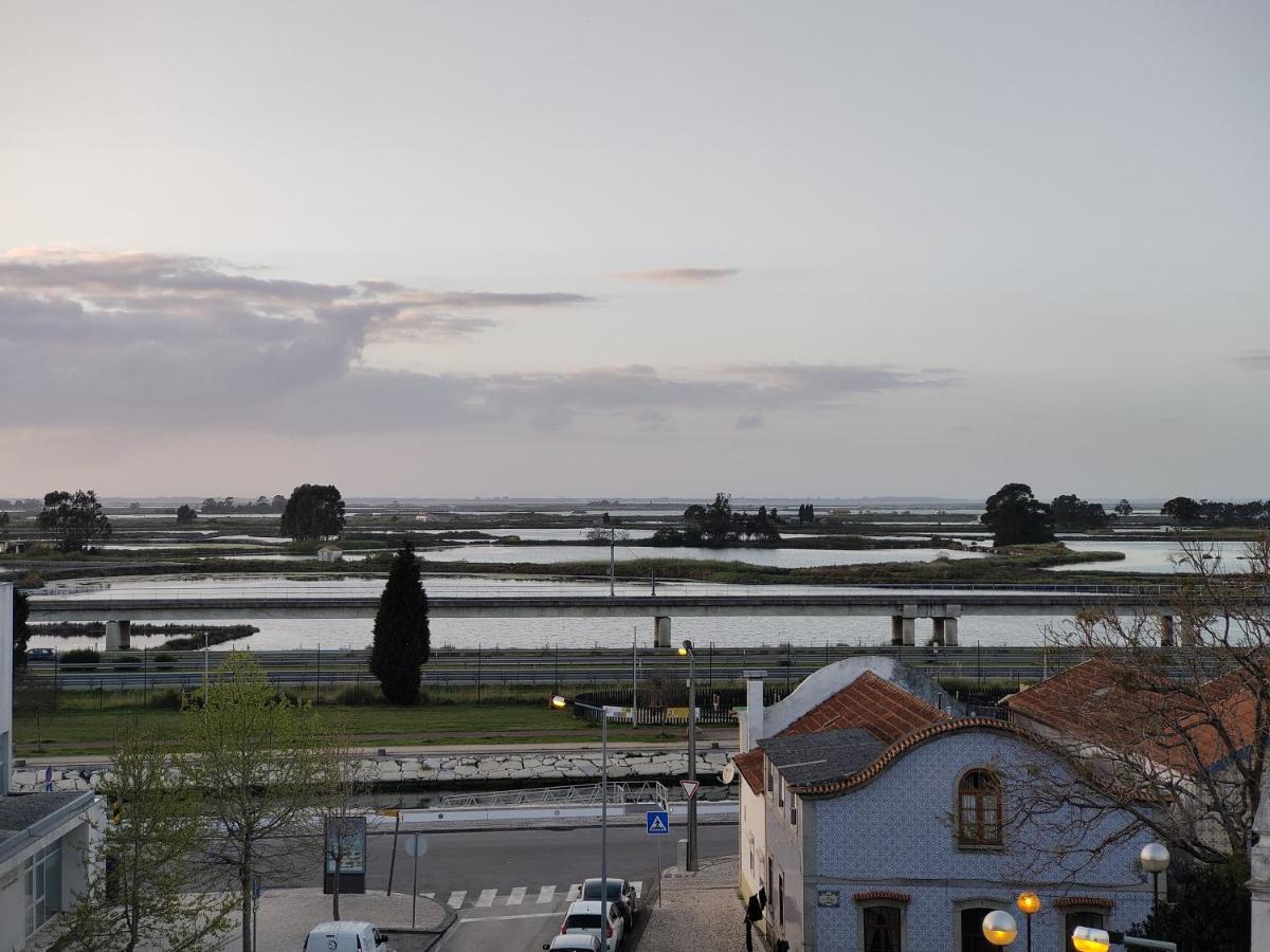 Отель Aveiro House Экстерьер фото