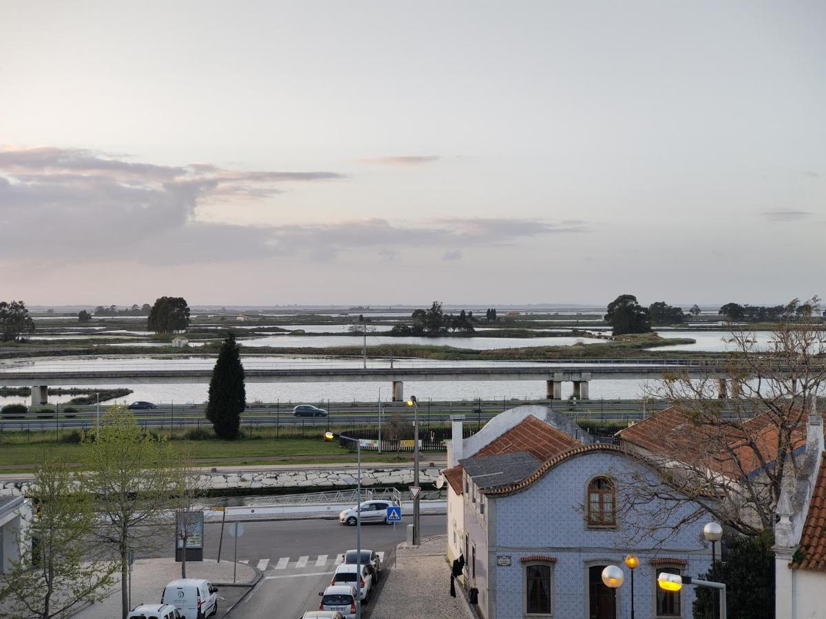 Отель Aveiro House Экстерьер фото